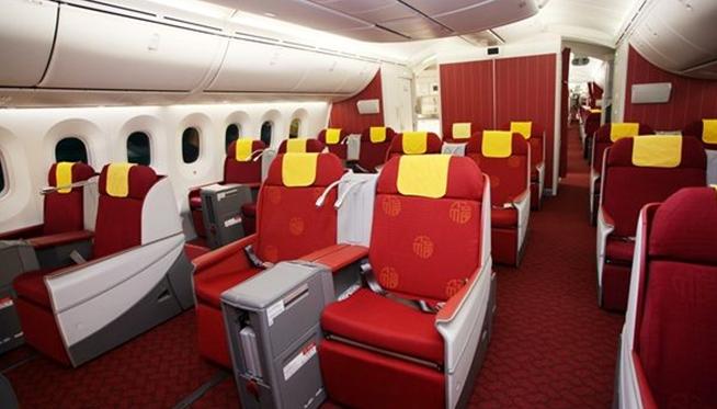 国内首次B787定检和深度客舱翻新工作完成